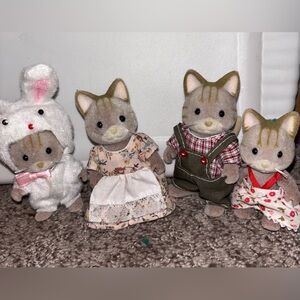 Calico Critters Cat Family